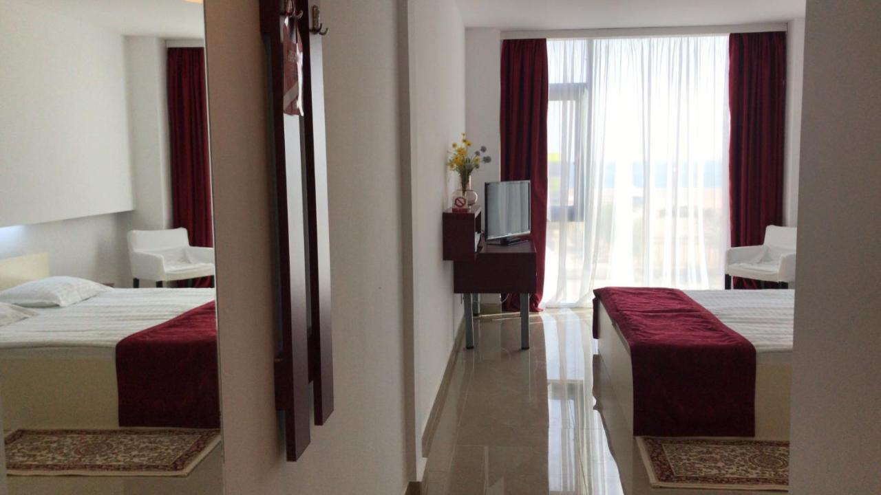 Hotel Hefaistos - Mamaia Bagian luar foto