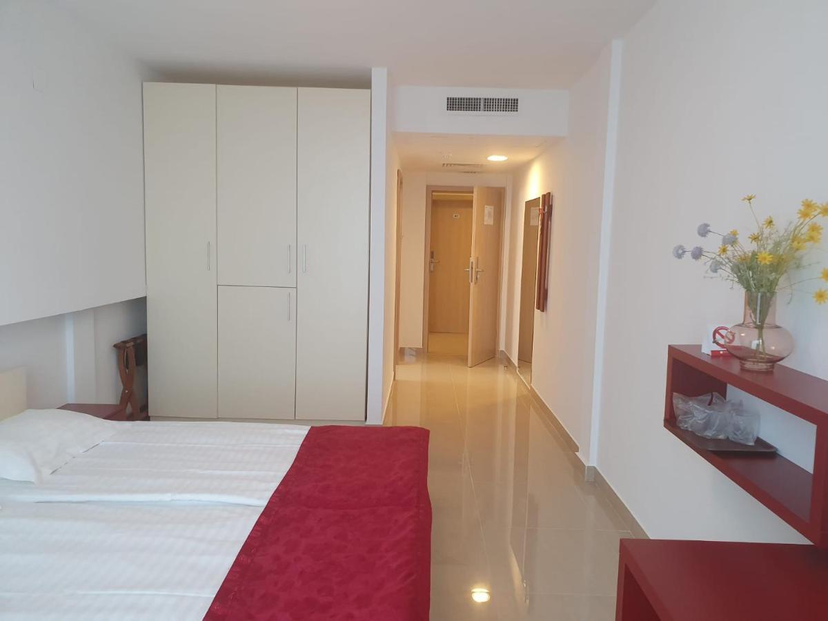 Hotel Hefaistos - Mamaia Bagian luar foto